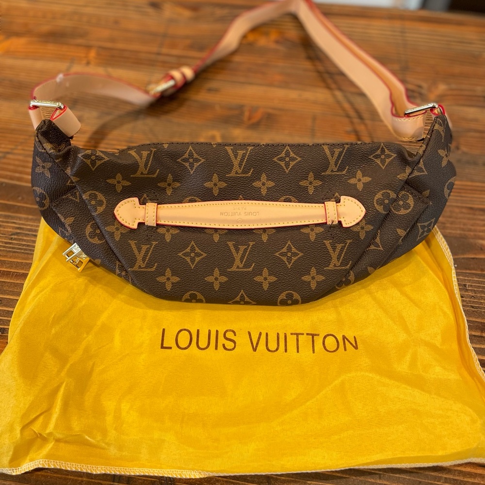 Designer inspired fanny pack!